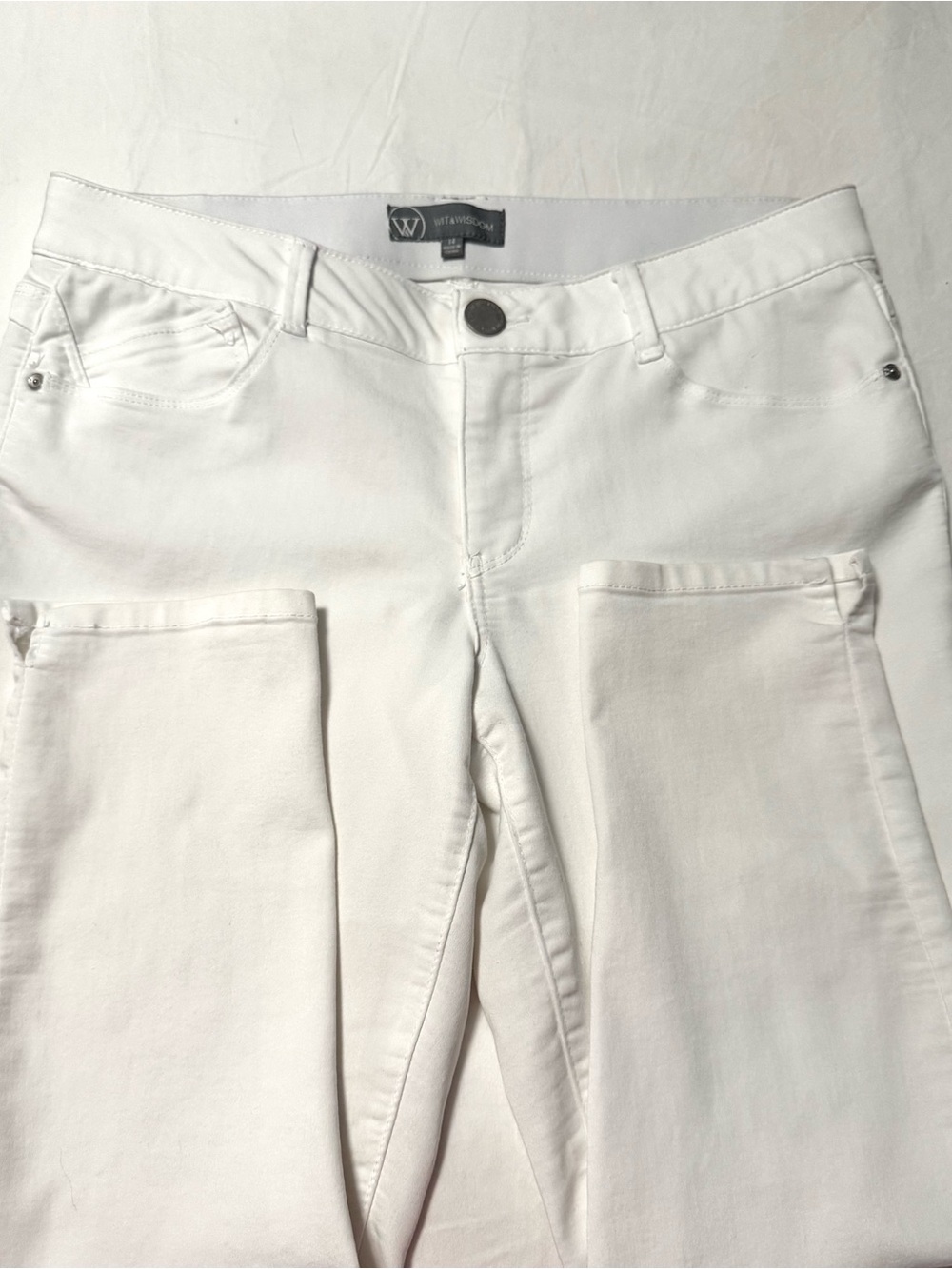Wit & Wisdom Bright White Skinny Jeans